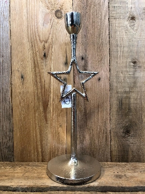 Metal star candlestick